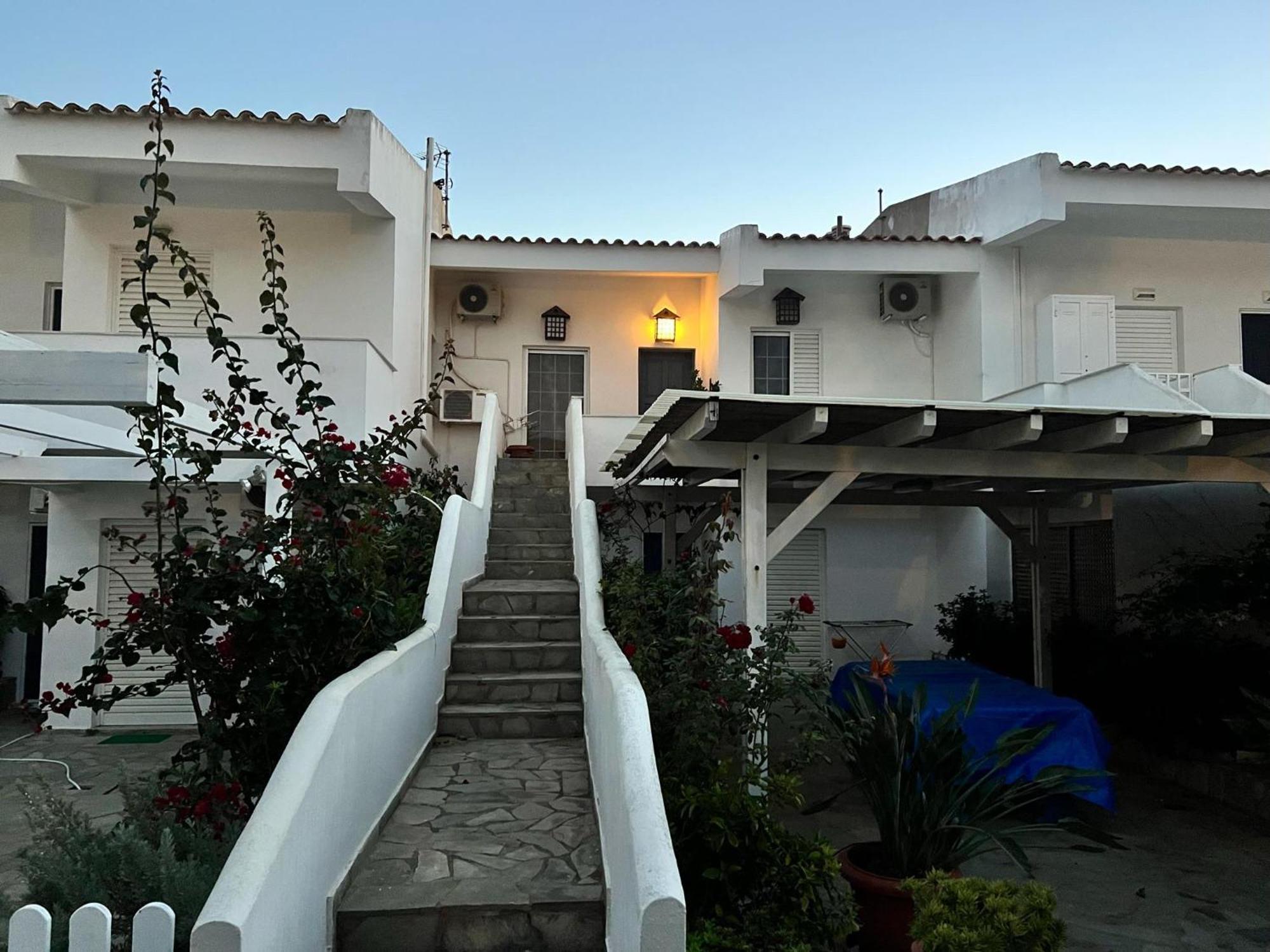 סוניו Pounta Beach House מראה חיצוני תמונה